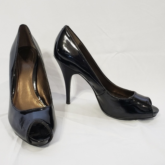VICTOR Alfaro Patent leather peep toe heels - Picture 1 of 7